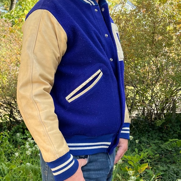 Vintage Letterman’s Varsity Jacket Wool and Leather - Picture 4 of 9